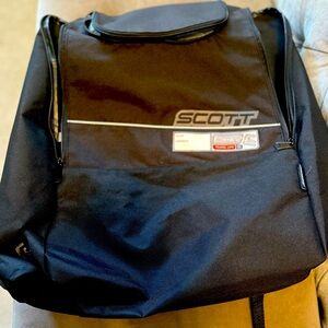 Travel backpack for boots